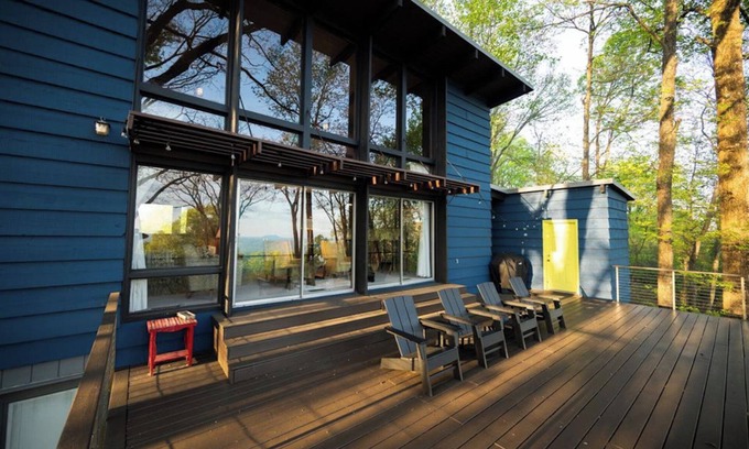 Dan River House | The Groovy Groundhog located within minutes to the Blue Ridge Parkway