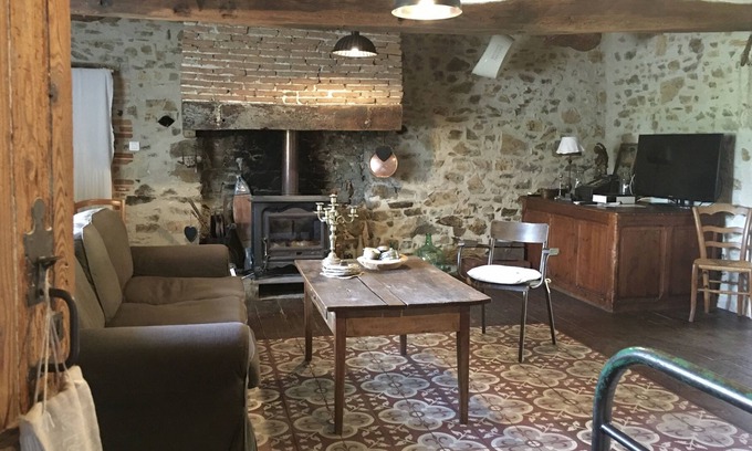 Cholet House | The Hemp House, charm and Nature....