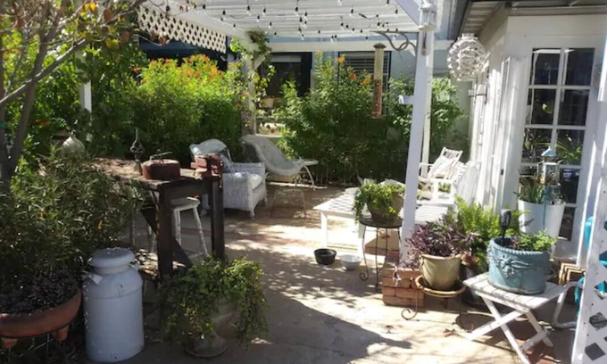 F. Q. Story House | The Hen House: Enchanted Casita Near Downtown Phoenix