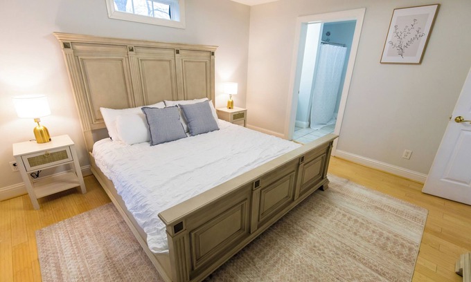 Lake Murray of Richland House | The Heron`s Nest
