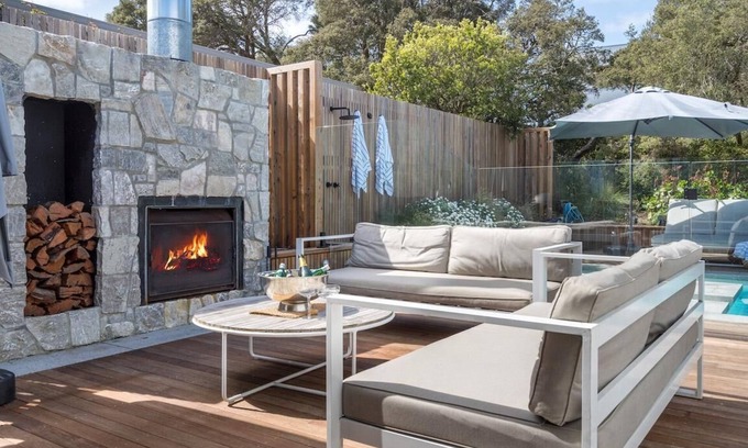 Blairgowrie House | The Hideaway - Coastal Chic Living with pool and spa