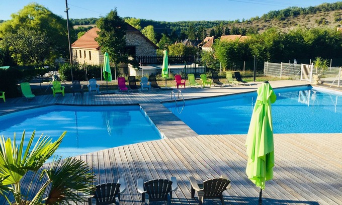 Saint-Chamarand House | The Hill at the Chalets House T2, N1