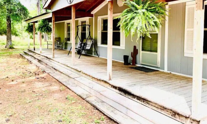 Magnolia House | The House in the Woods