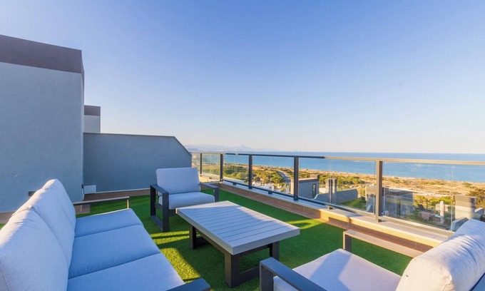 Gran Alacant Apartment | The Icon - Luxury with Sea Views