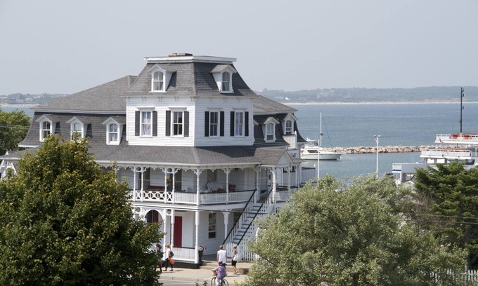 Block Island House | The Inn at Old Harbor