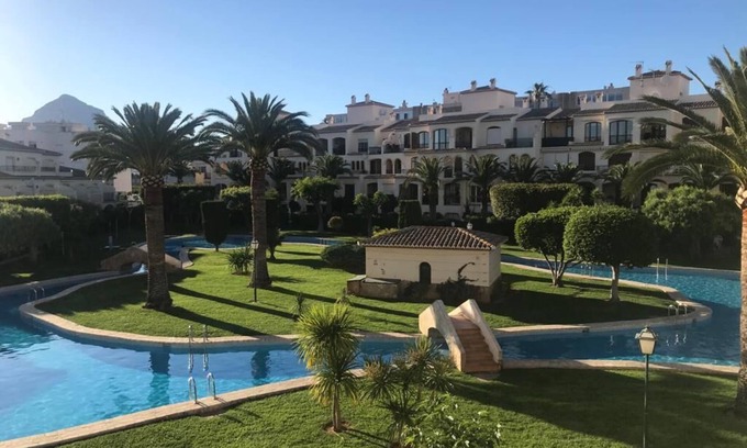 Platja de l'Arenal Apartment | The island of Jávea: the perfect balance between beaches & pool