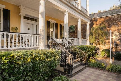 Charleston Historic District Bed & Breakfast | The Jasmine House