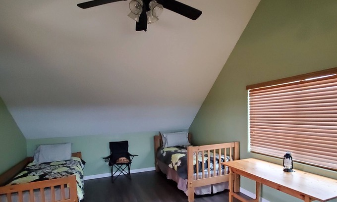Bertram House | The Junction Hut