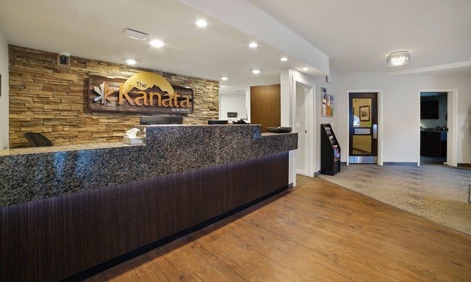 Blairmore Hotel | The Kanata by BCMInns Blairmore