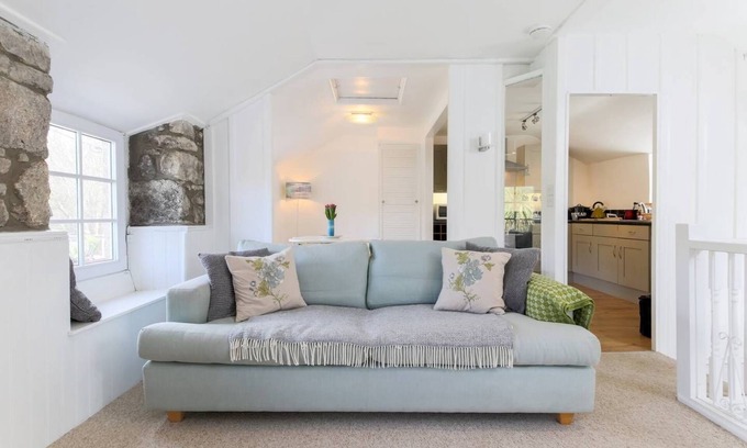 Nancledra House | The Kiddly Wink Nancledra (Rural St Ives)