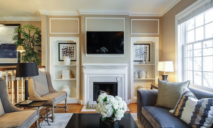 Old Town Alexandria House | The Lafayette House near Market Square