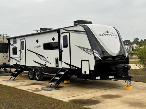 Foley Other | The Lake Escape RV Meets The Beach