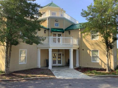Joppa House | The Lake House on Cherokee Ridge Golf Course