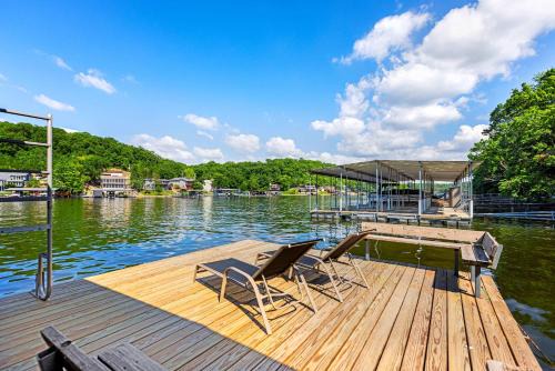 Camdenton House | The Lake Shack - Waterfront Life