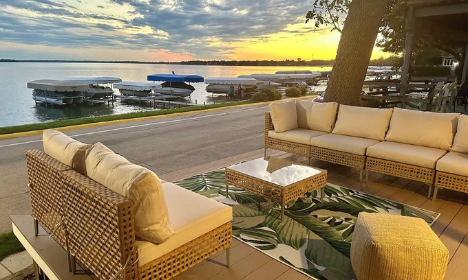 Clear Lake House | The Lakeview w/the BEST location & views! Newly remodeled Lakefront home! 🌴