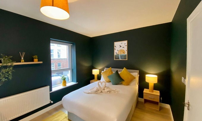 Stoneybatter House | The Large Group House by Shortstays - Dublin City Center - Sleeps 21