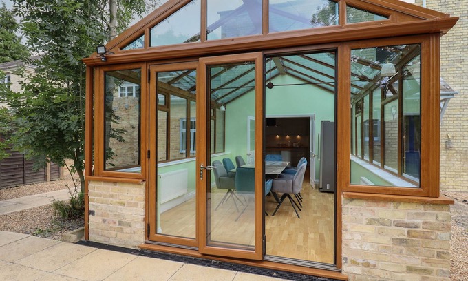 Harston House | THE LIMES, pet friendly, with a garden in Harston