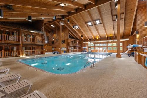 Breezy Point Resort | The Lodges at Breezy Point