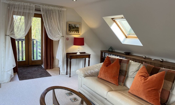 Murthly Apartment | The Loft at Brooklinn Mill, stunning riverside apartment in converted mill