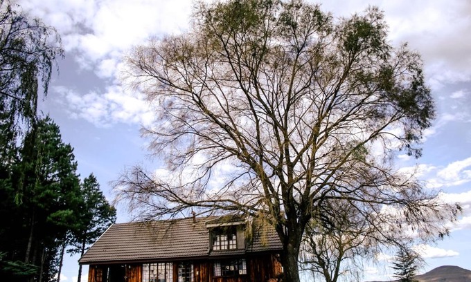 Kwa Sani House | The Log Cabin at Elgin