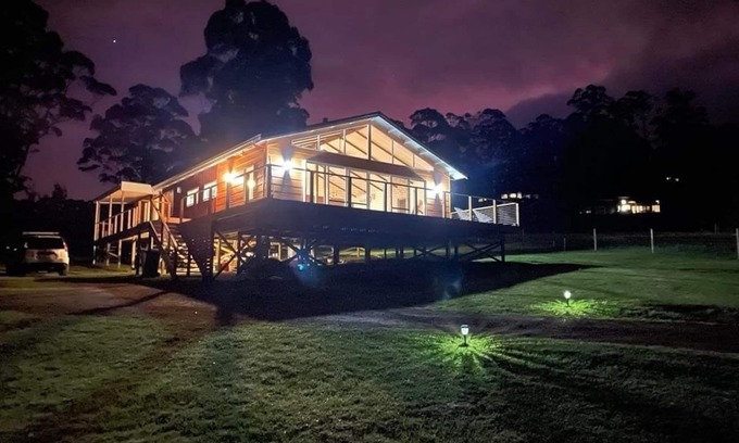 Shadforth House | ‘The Love Nest Denmark’ - A tranquil abode for lovers of nature and serenity.