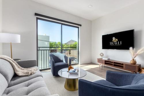 South Scottsdale House | The LUX at Craftsman - Old Town Penthouse 2