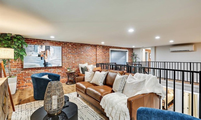Downtown Jackson Apartment | The Luxe Loft-Downtown Jackson