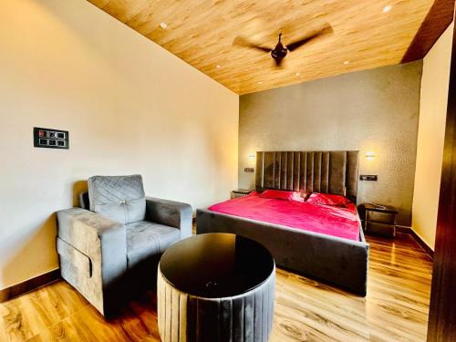 Varanasi Villa | The Luxe Villa by Vaaranya Group