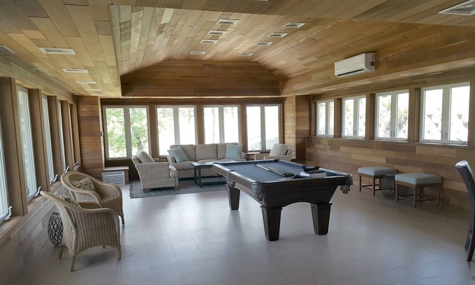 East Gull Lake House | The Madden House