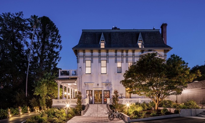 Healdsburg Hotel | The Madrona