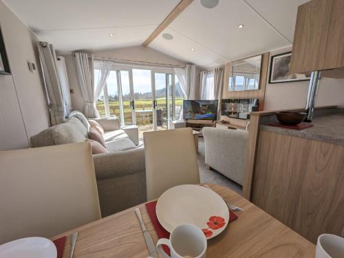 Ardentinny House | The Manor Sea View 8