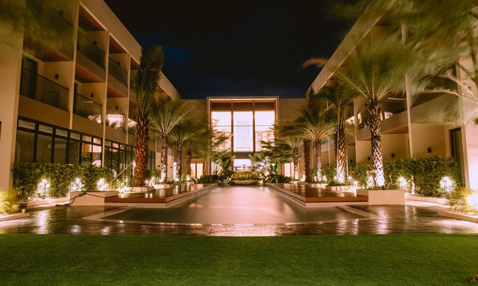 Cauayan Hotel | The Maximilian Hotel