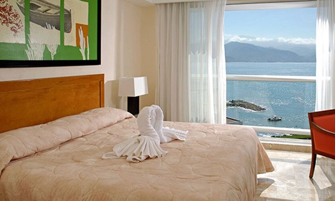 Isla Iguana Resort | THE MAYAN PALACE BEDROOM SUITE - Vidanta!