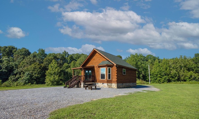 Bowling Green Cabin | The McClure Hill Farm Little Log Cabin