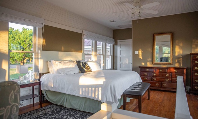 Mason House | The Mildred Guest Haus