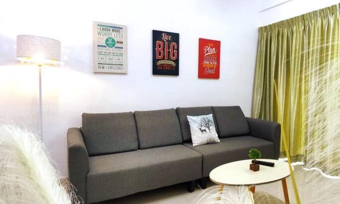 Seri Kembangan Apartment | The Mines, Balakong, Cheras Traders Square, 6pax