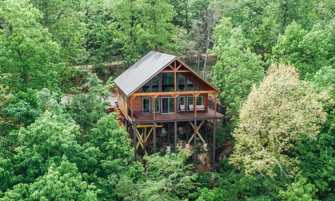 Ponca Condo | The Morning Glory Cabin - Tree-top Getaway