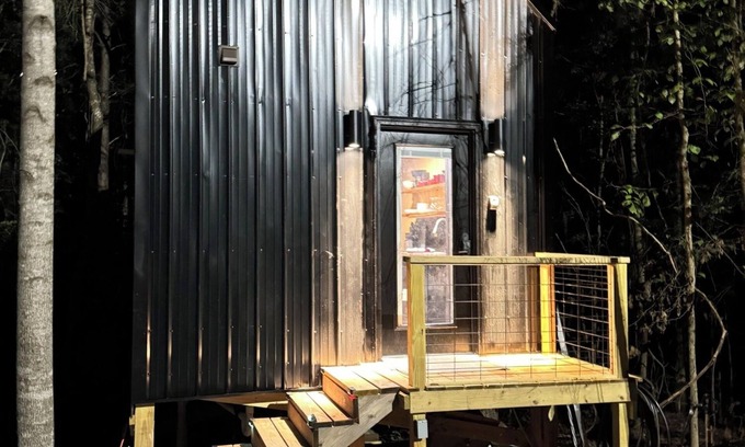 Tie Plant Cabin | The most unique getaway experience in North Mississippi!