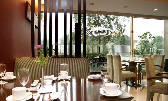 Nehru Place Hotel | The Muse Sarovar Portico Nehru Place Delhi