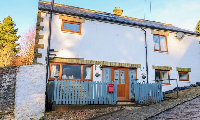 Nenthead Cottage | THE MUSEUM, family friendly, character holiday cottage in Nenthead