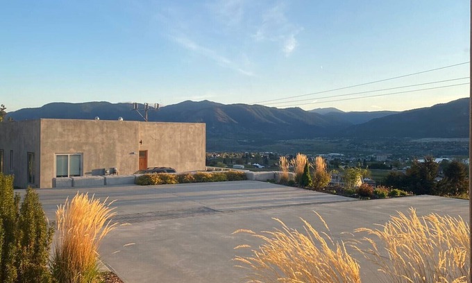 Okanagan-Similkameen House | The Naramata Bench Loft