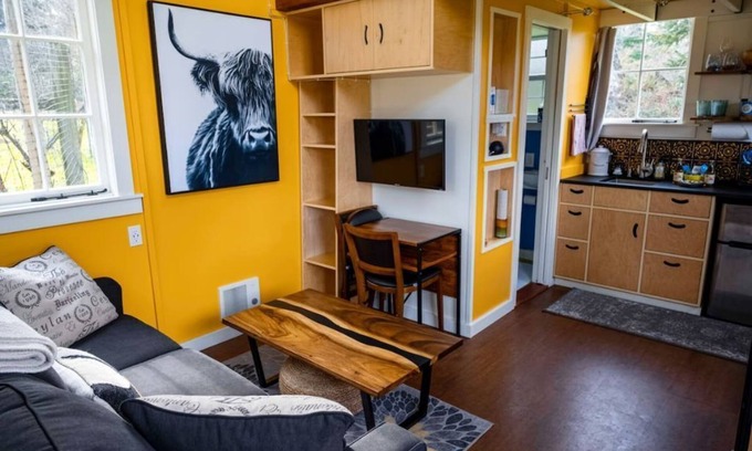Vashon Island House | The Nest at Las Madrinas Adorable Tiny Home