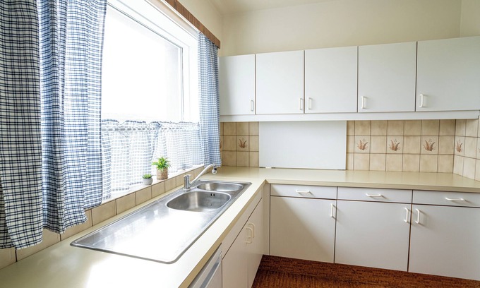 Raufarhofn House | The Nest Guesthouse