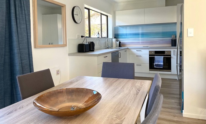 Nelson House | The Nest in The Wood (with free fibre WiFi)