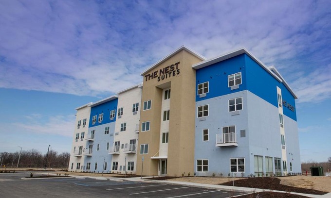 Greenfield Hotel | THE NEST