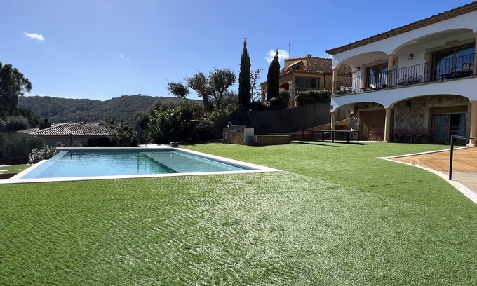 Calonge House | The new Mas Cabañas house with pool and barbecue