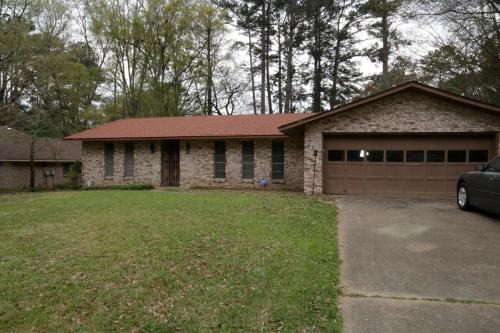 Jackson House | The Newly Renovated Vintage Home