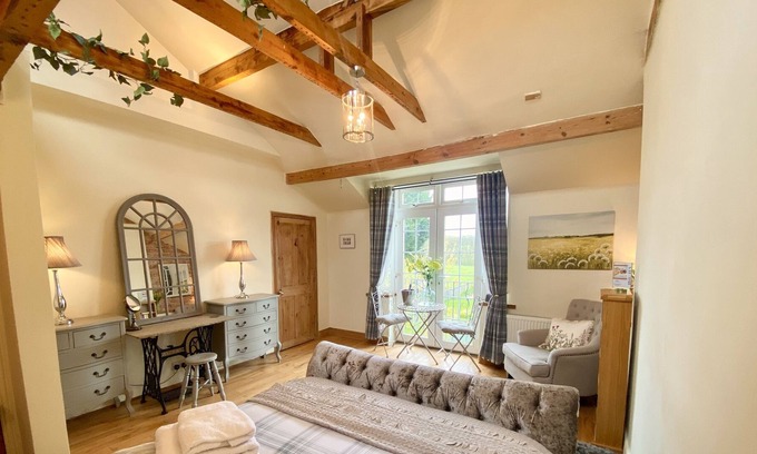 Chester-le-Street Other | The Nutshell - Family Friendly - Dog Friendly - Near Beamish