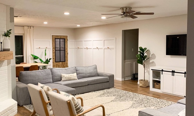 College Station House | The Oaks- 2.5 miles from Kyle Field