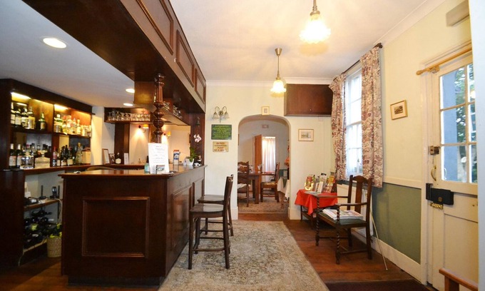 Bilting Bed & Breakfast | The Old Alma